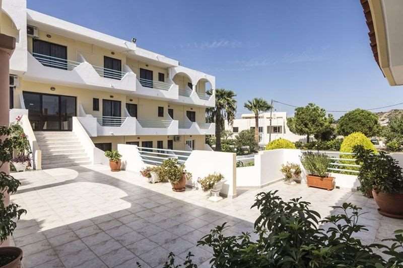 TIVOLI HOTEL 2