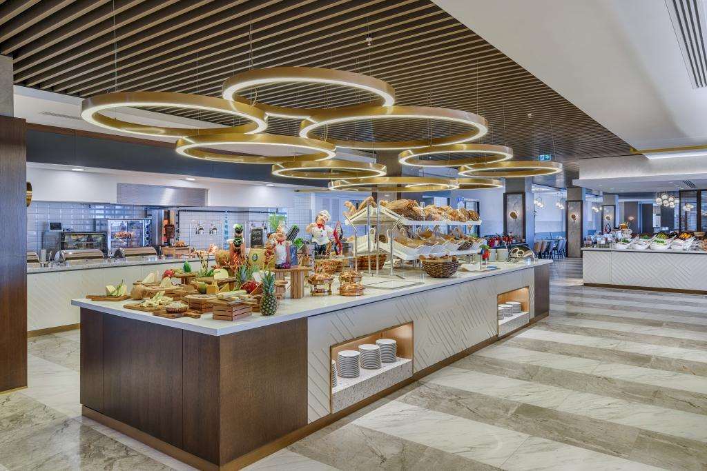 Pokaż wszystkie zdjęcia