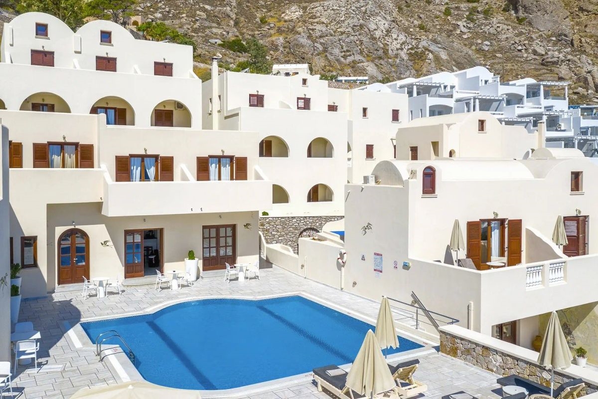 EPAVLIS SANTORINI