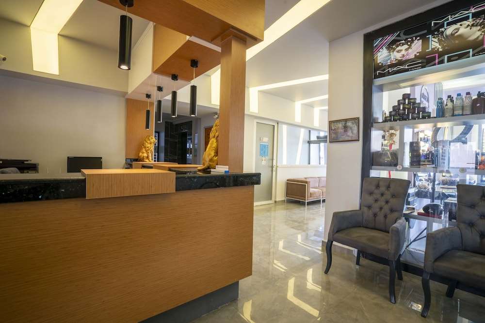 Pokaż wszystkie zdjęcia