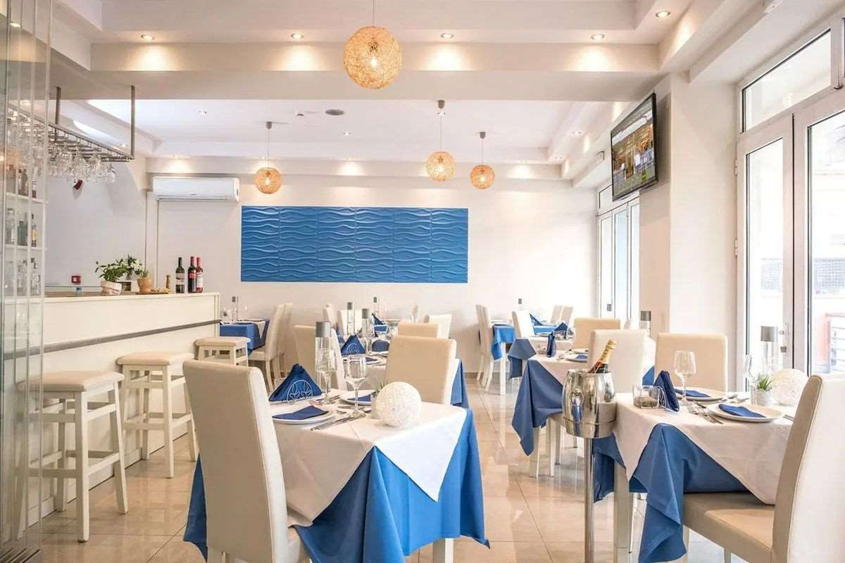 PALOTEL LUXURY HOTEL 4