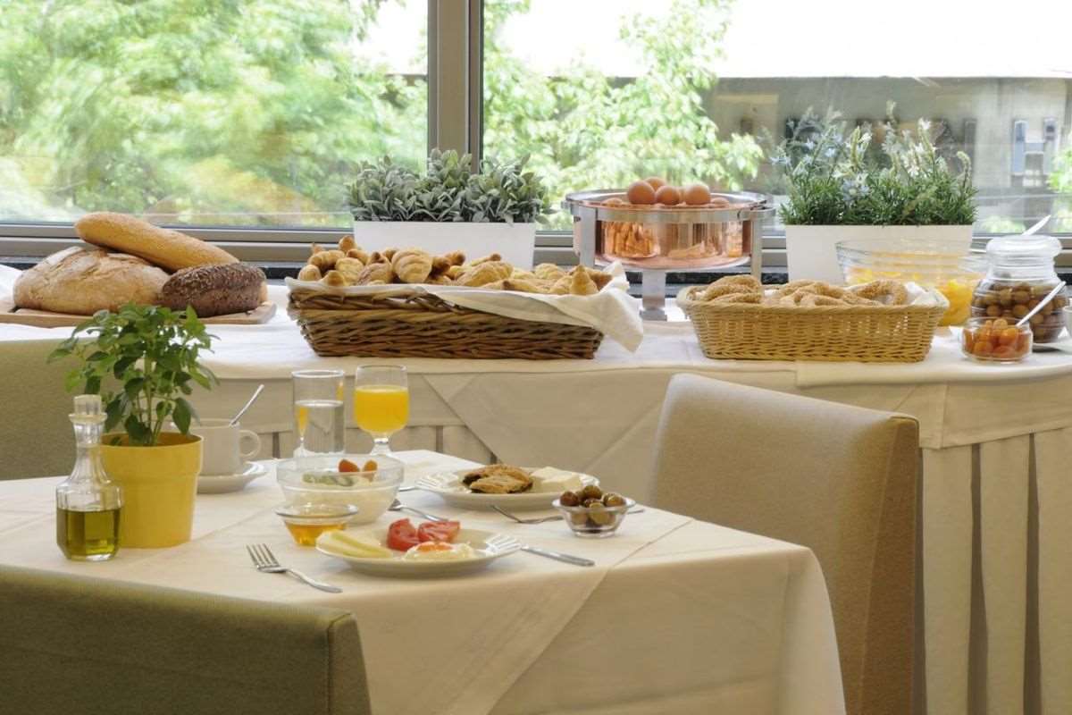 DORIAN INN, SURE HOTEL COLLECTION BY BEST WESTERN 5