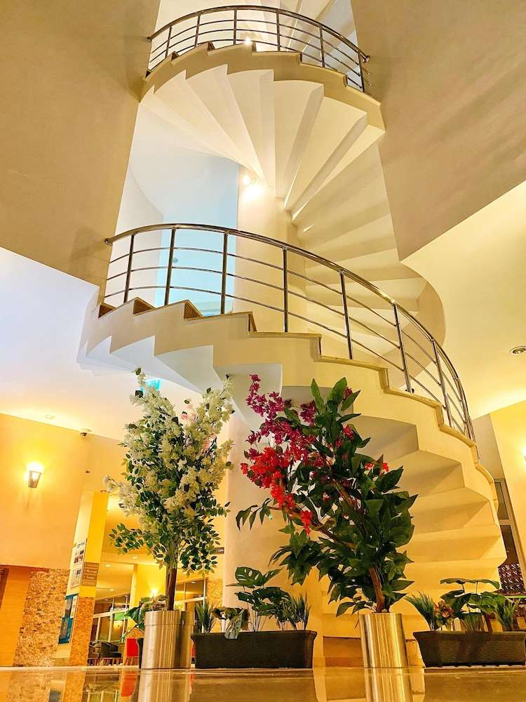 Grand Viking Hotel 3