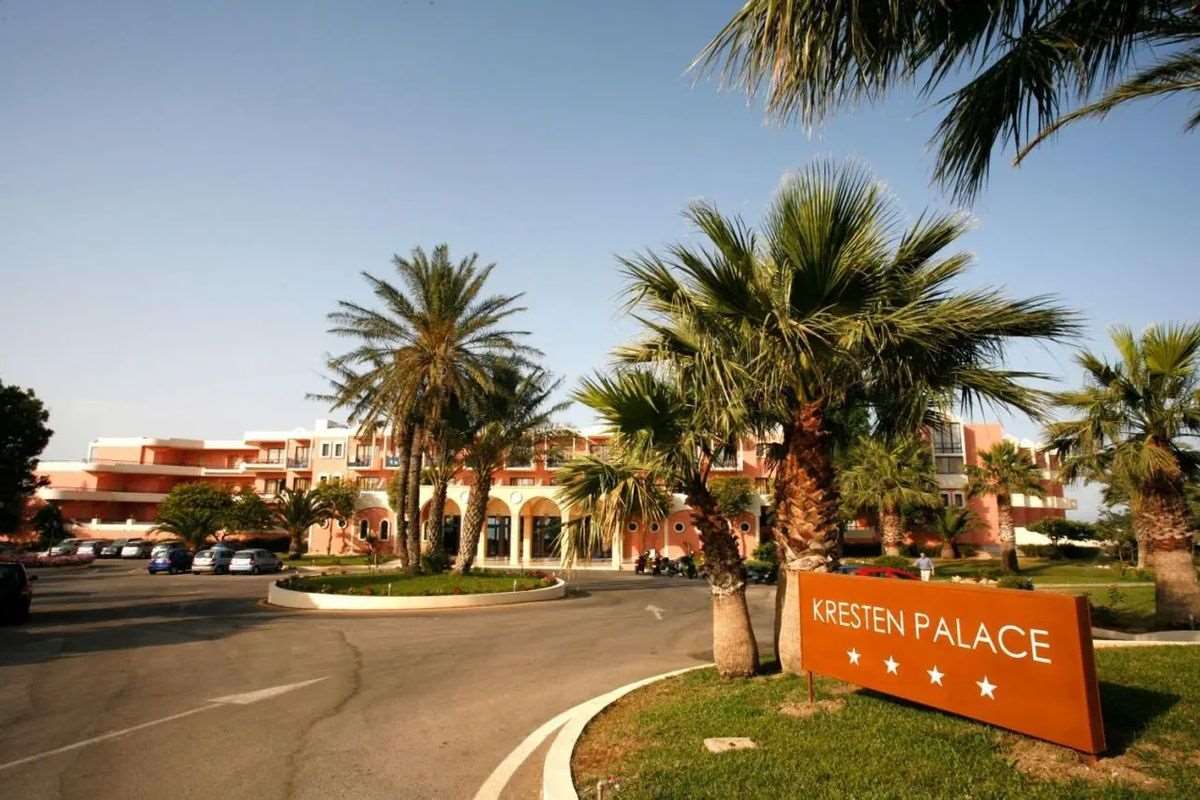 Pokaż wszystkie zdjęcia