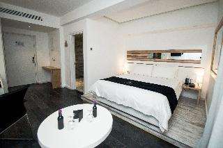 The Ciao Stelio Deluxe Hotel