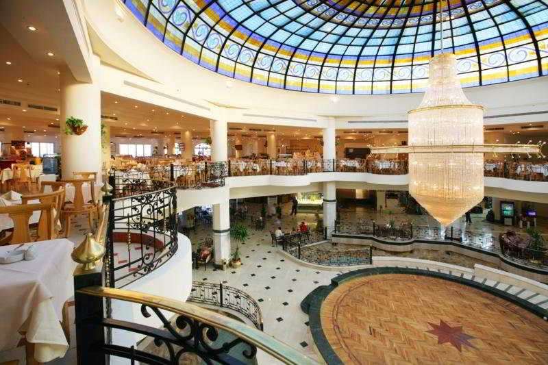 Grand Oasis Resort 3