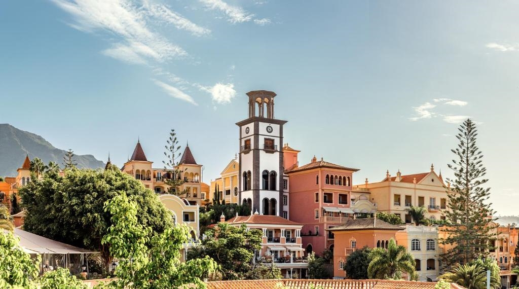 Bahia del Duque 2