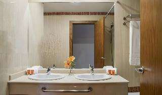 Bakour Oh Nice Costa del Sol