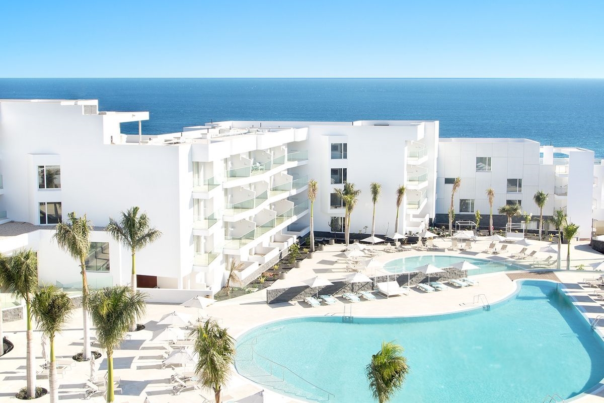 Hotel Lava Beach