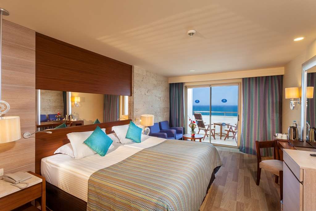 Pokaż wszystkie zdjęcia