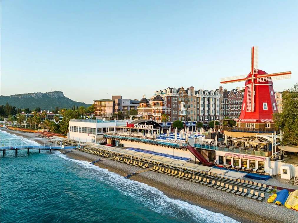 Pokaż wszystkie zdjęcia