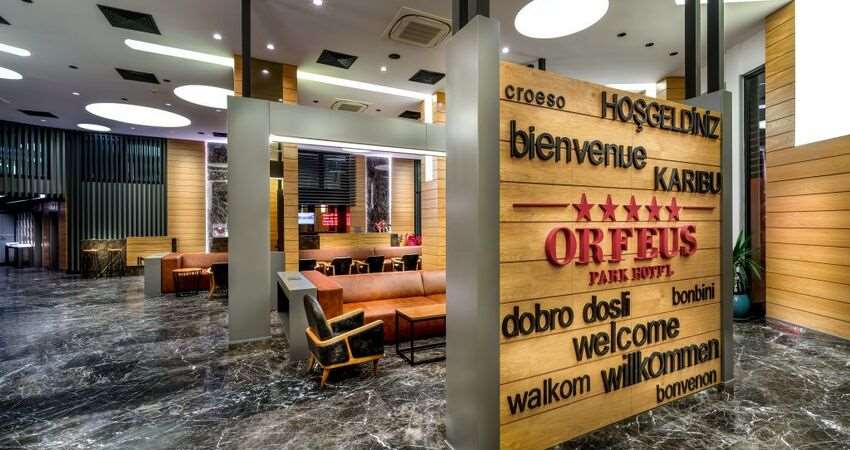 Pokaż wszystkie zdjęcia