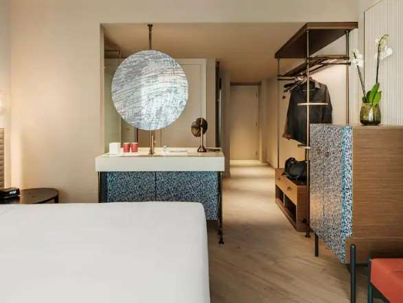 Pokaż wszystkie zdjęcia