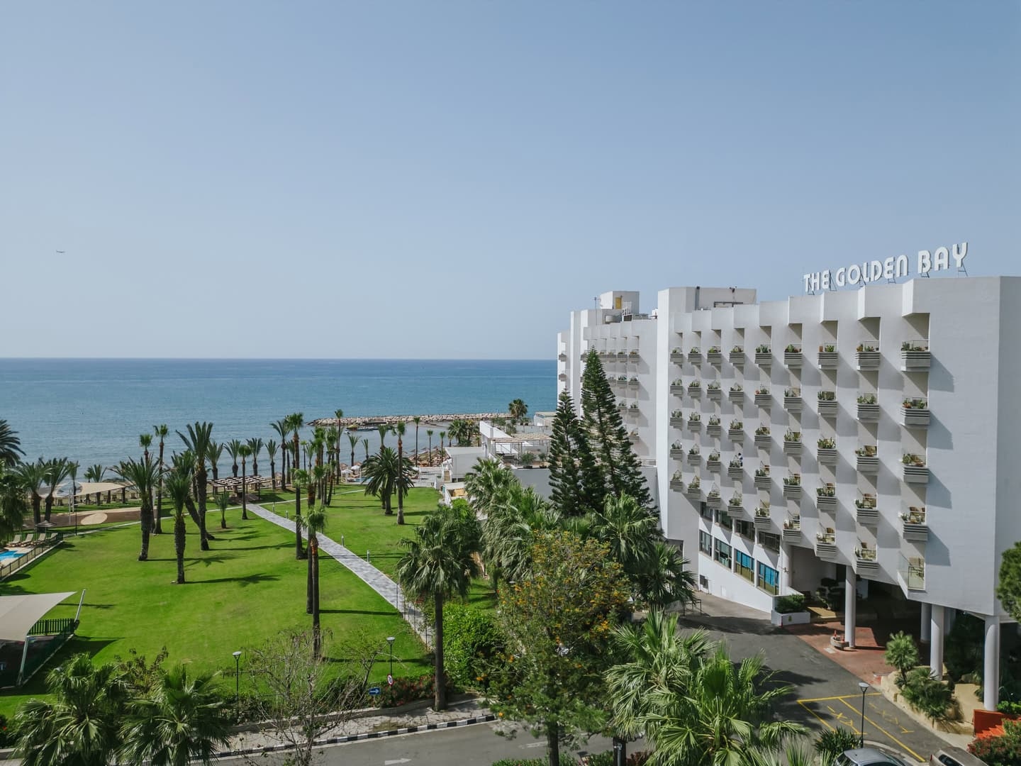 Golden Bay Beach hotel