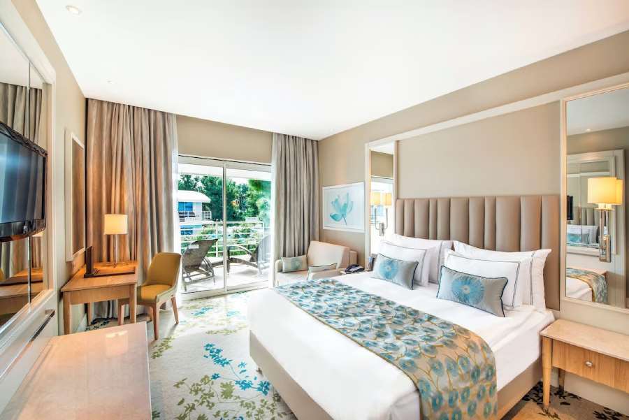 Titanic Deluxe Lara Hotel 5