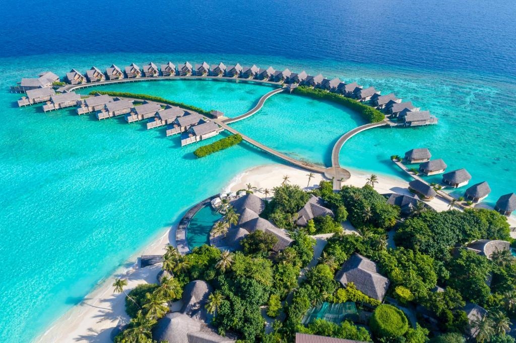 MILAIDHOO ISLAND MALDIVES
