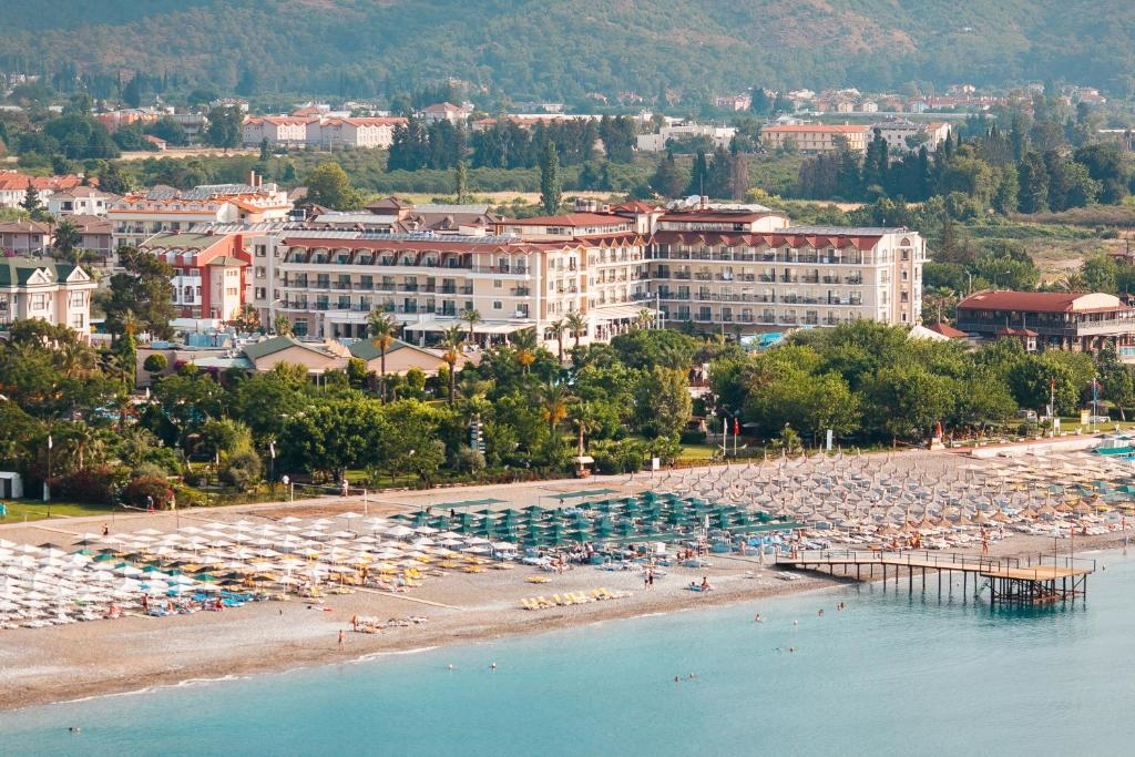 Loceanica Beach Resort