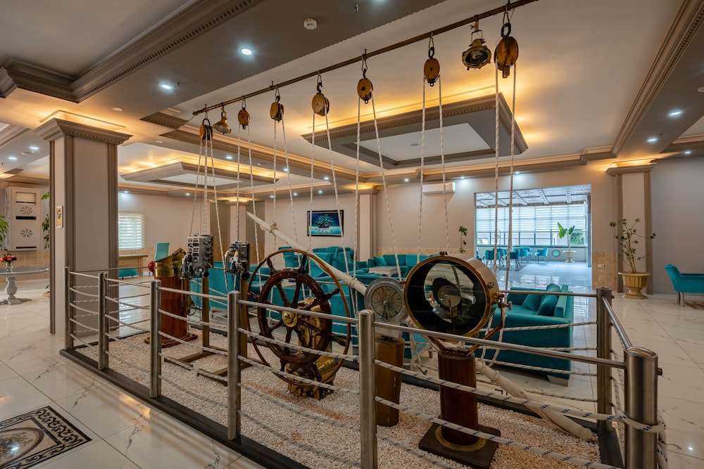 Pokaż wszystkie zdjęcia