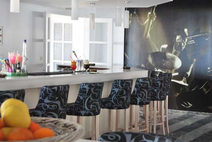 ALUMA SKYLARK ATHENS 2