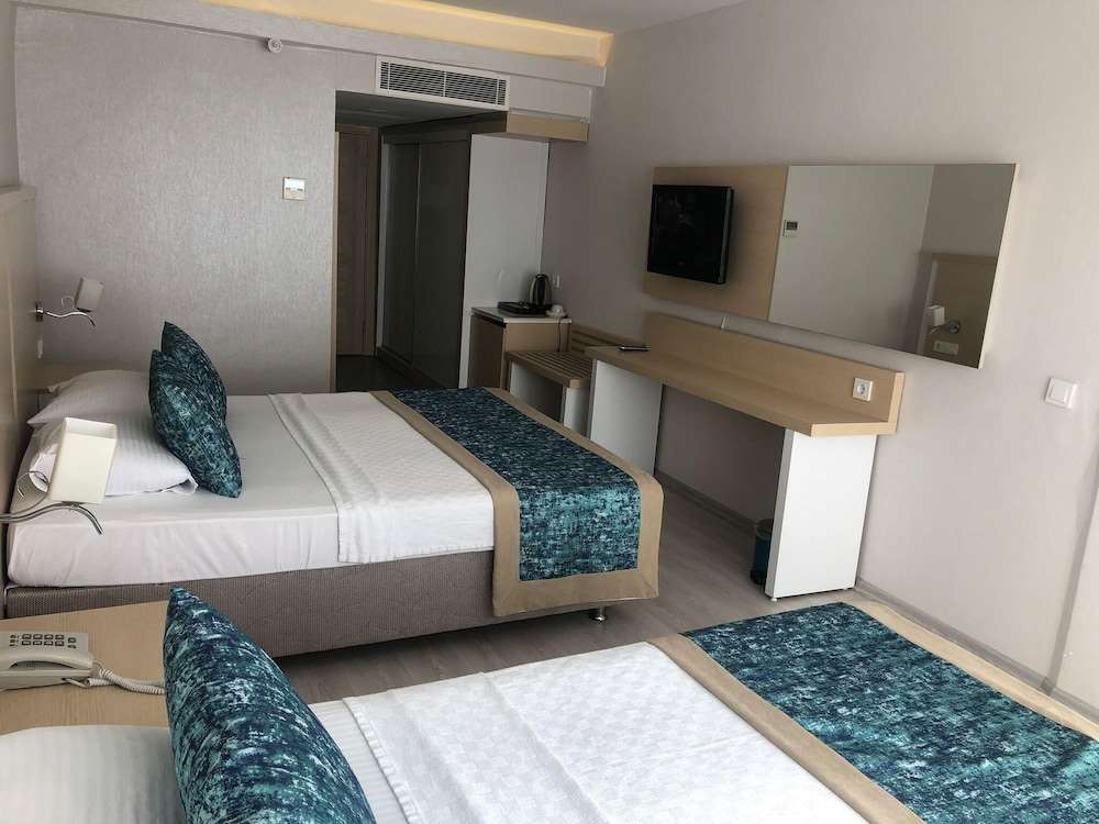 Pirate's Park Resort 3