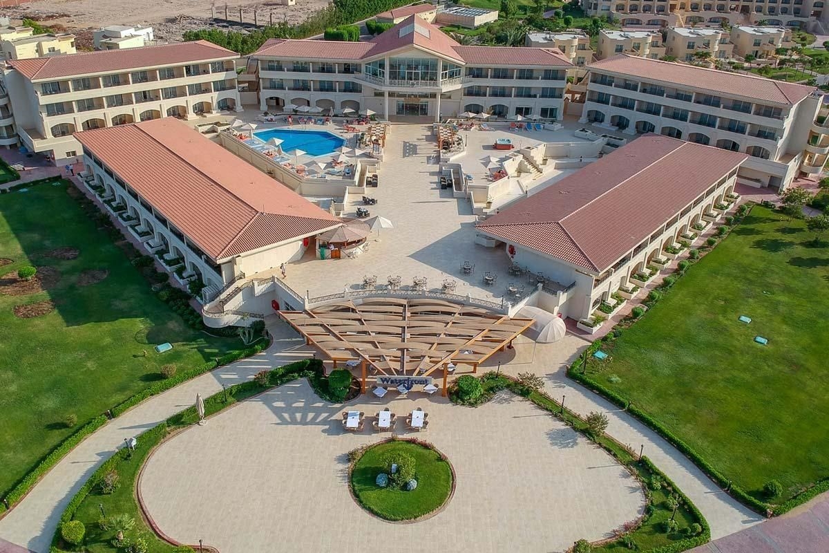 CLEOPATRA LUXURY RESORT MAKADI BAY