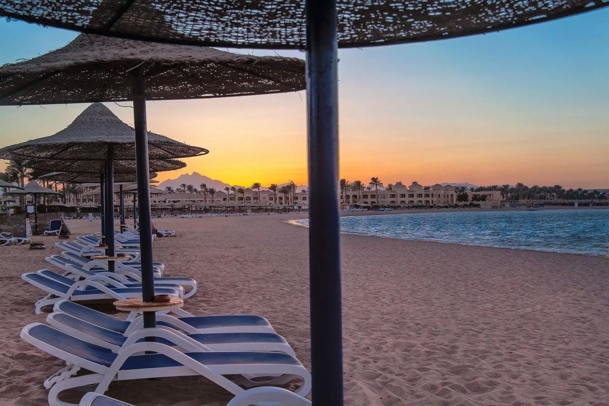 CLEOPATRA LUXURY RESORT MAKADI BAY 3