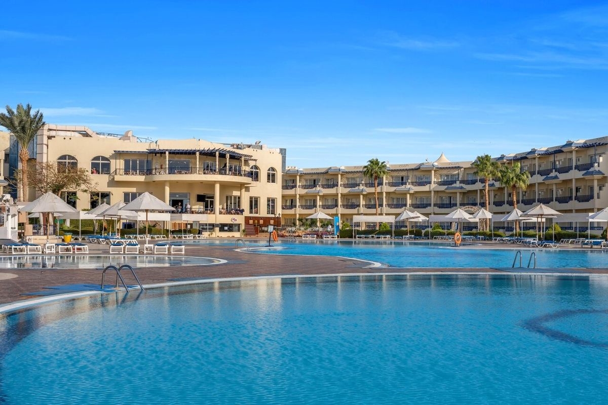 Grand Oasis Resort