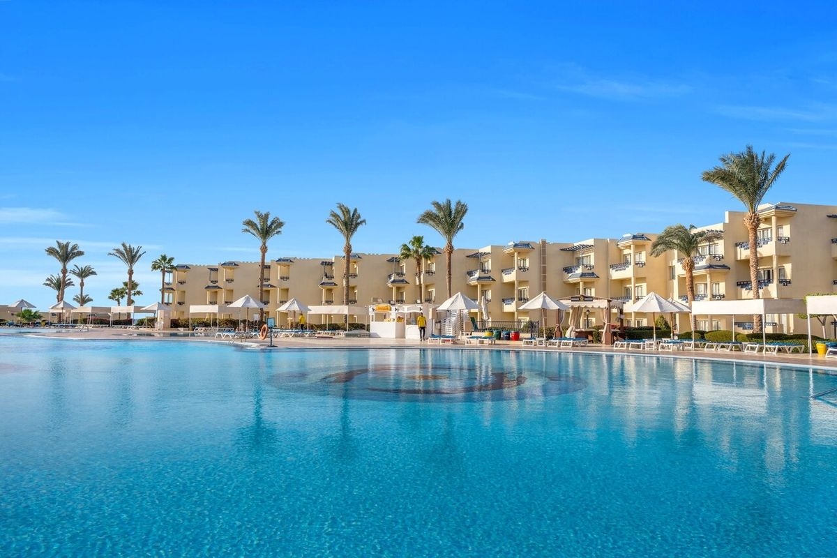 Grand Oasis Resort 2