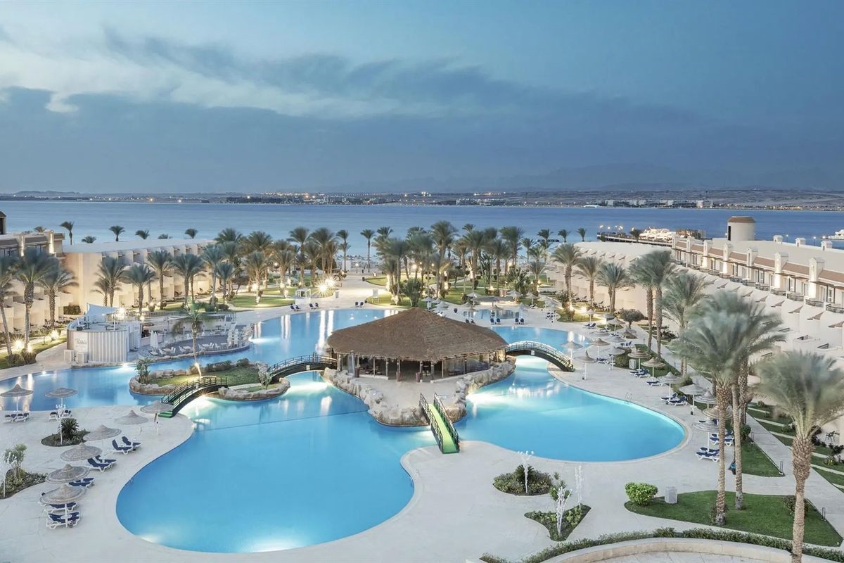 Pyramisa Beach Resort Sahl Hasheesh 5