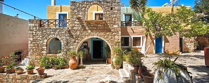 AROLITHOS TRADITIONAL CRETAN VILLAGE