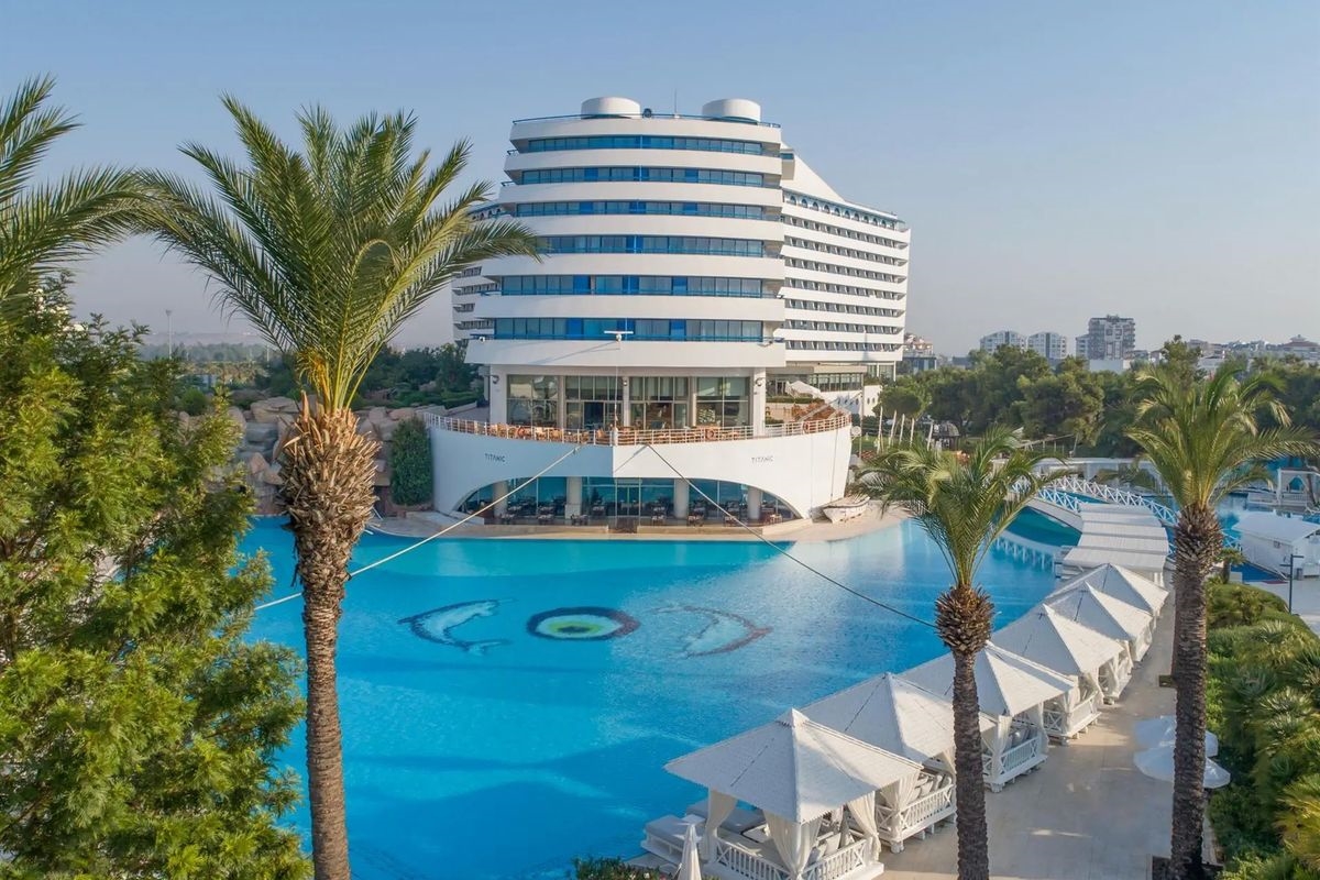 Titanic Deluxe Lara Hotel 4
