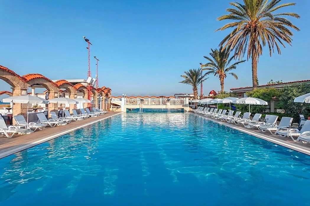 Club Hotel Sera 3