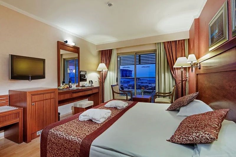 Alba Royal Hotel 5