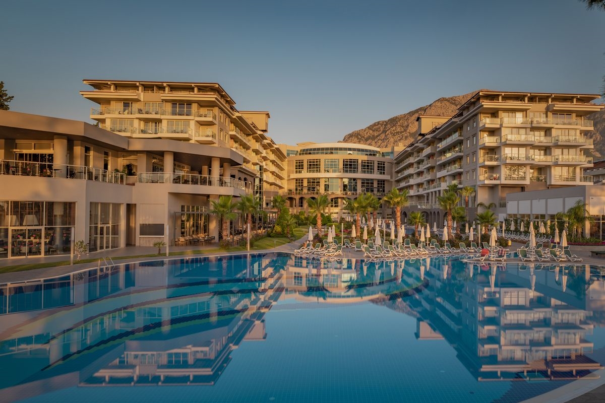 Akra Kemer 2