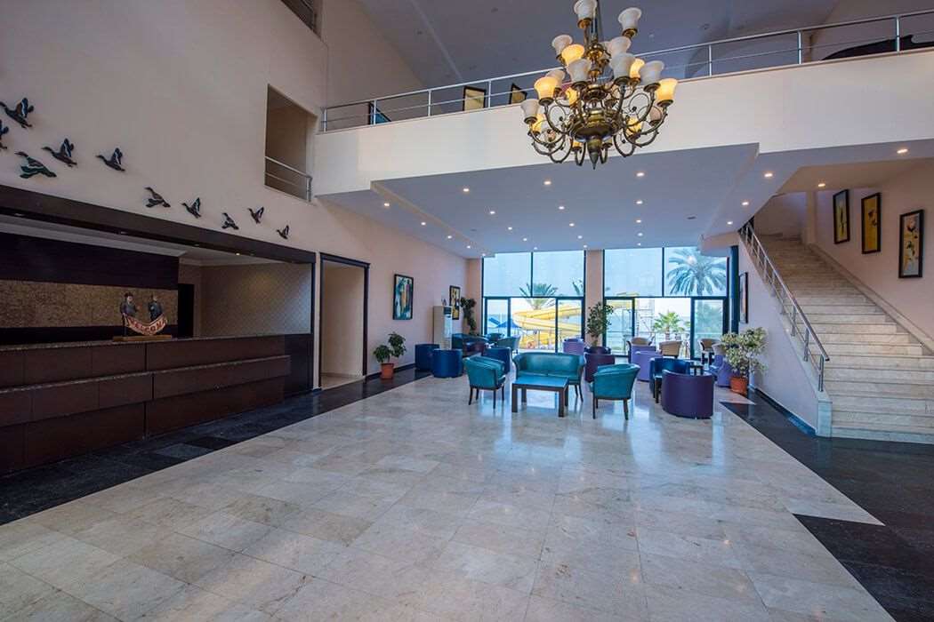 Pokaż wszystkie zdjęcia