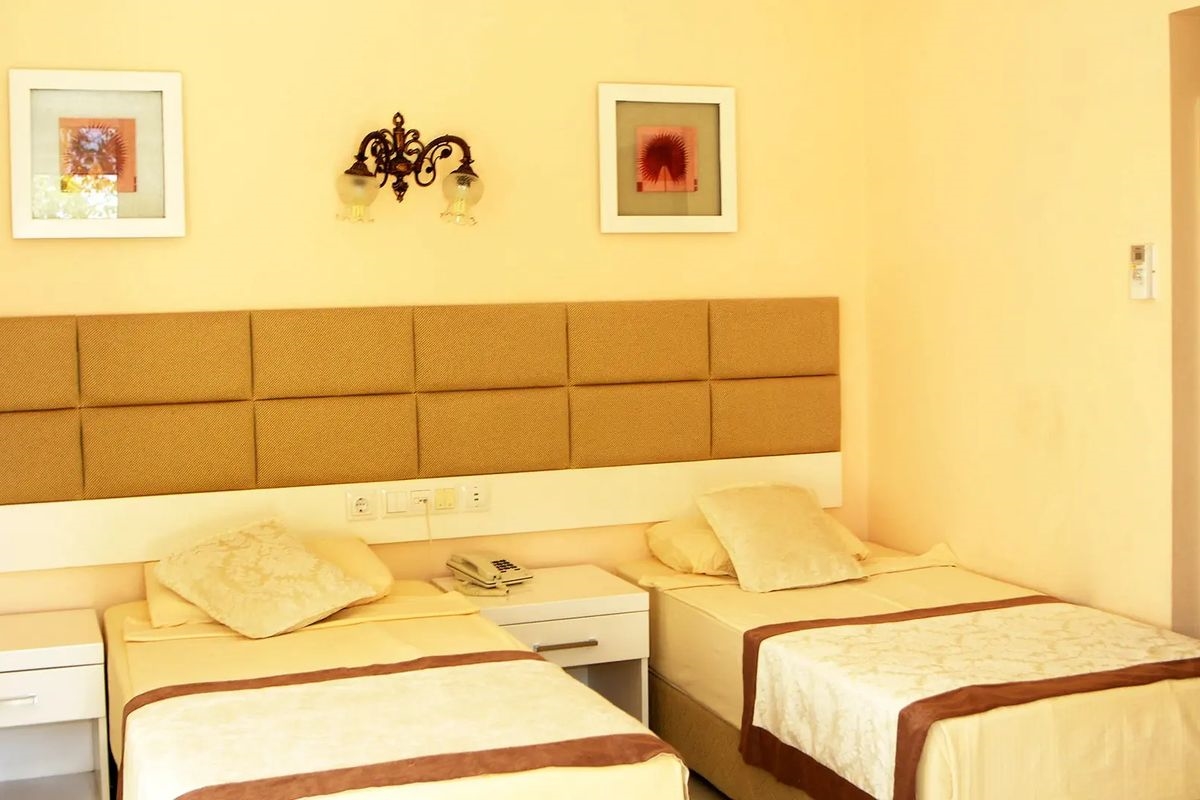 Grand Miramor Hotel 5