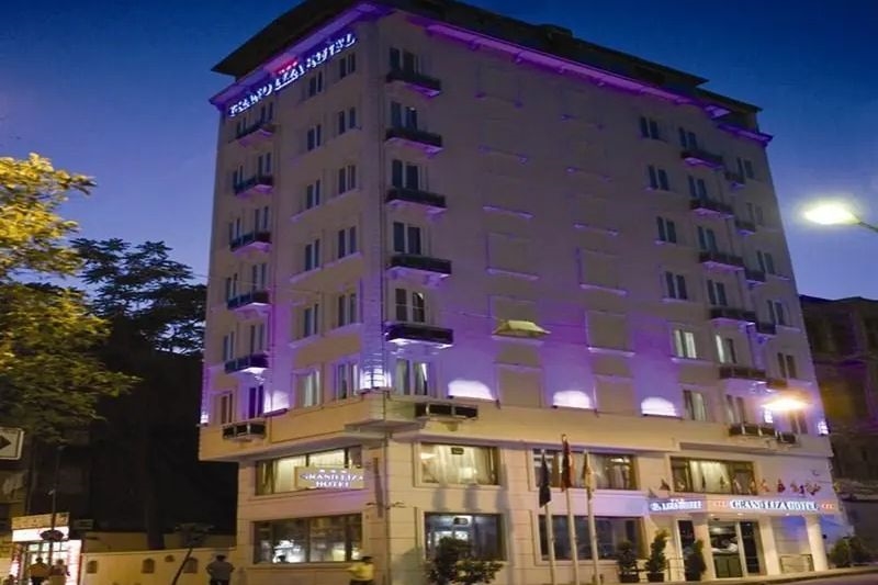 Grand Liza Hotel